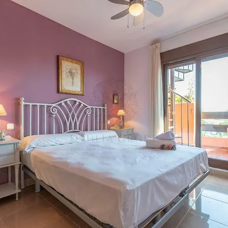 Playa Del Angel Beach By Dahlia Group Apartment Estepona