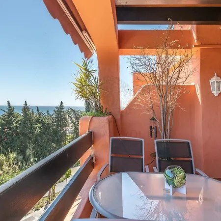 Playa Del Angel Beach By Dahlia Group Apartment Estepona